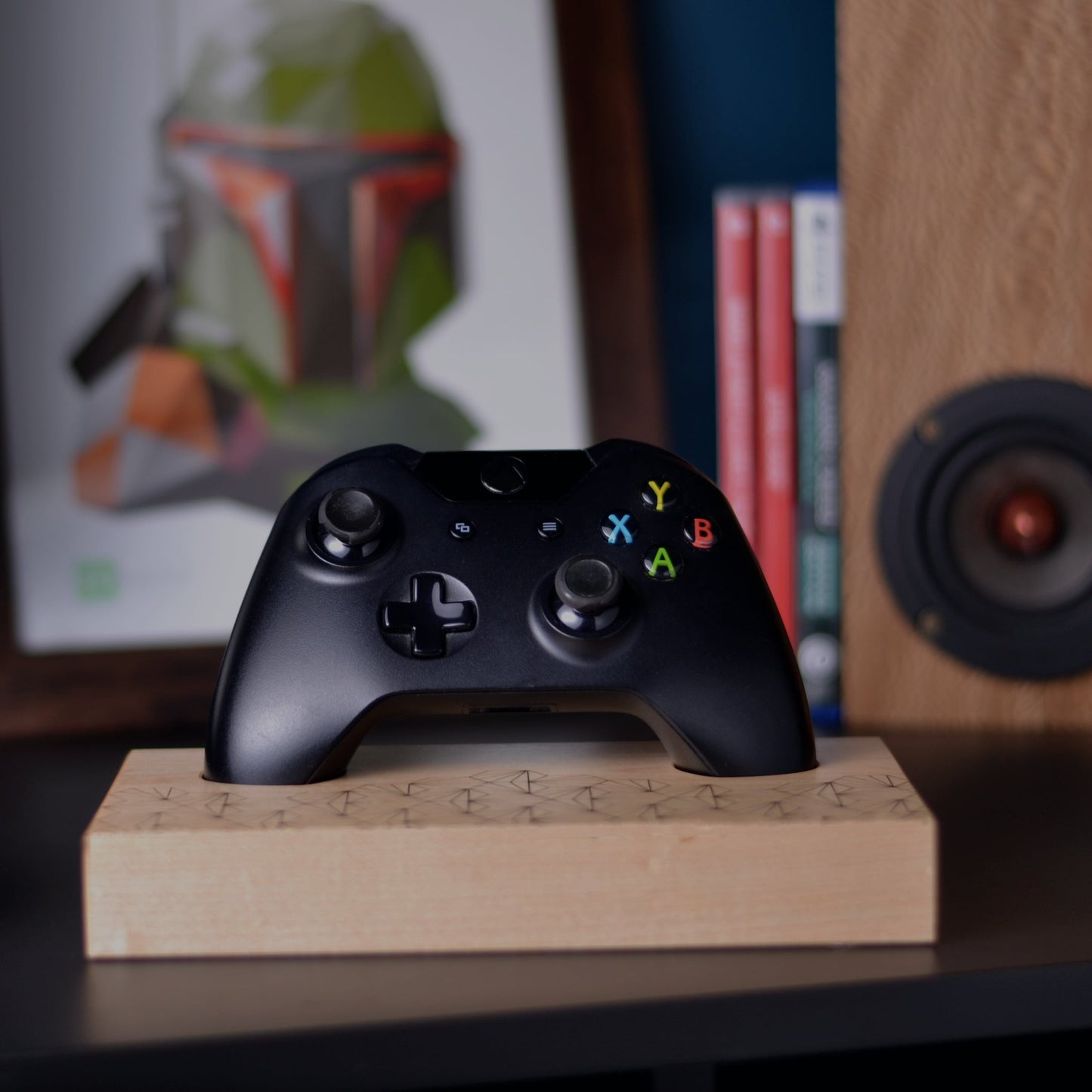 Xbox One Controller Stand in Maple with geometric design